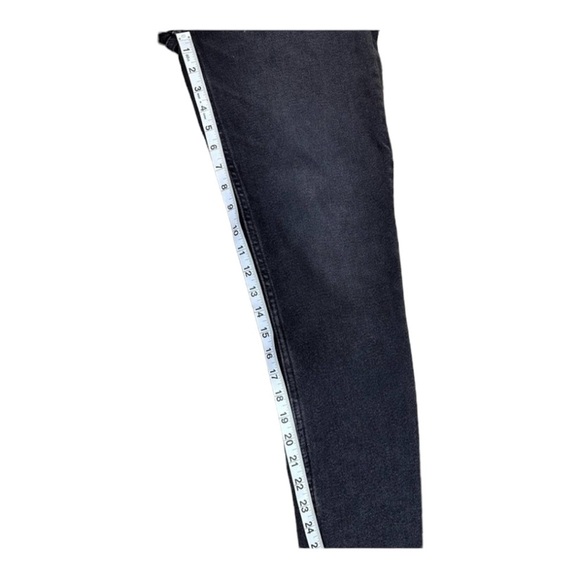 Re/Done 90s High Rise Ankle Crop Slim Fit Jeans in Faded Black unfinished hem - Picture 7 of 9